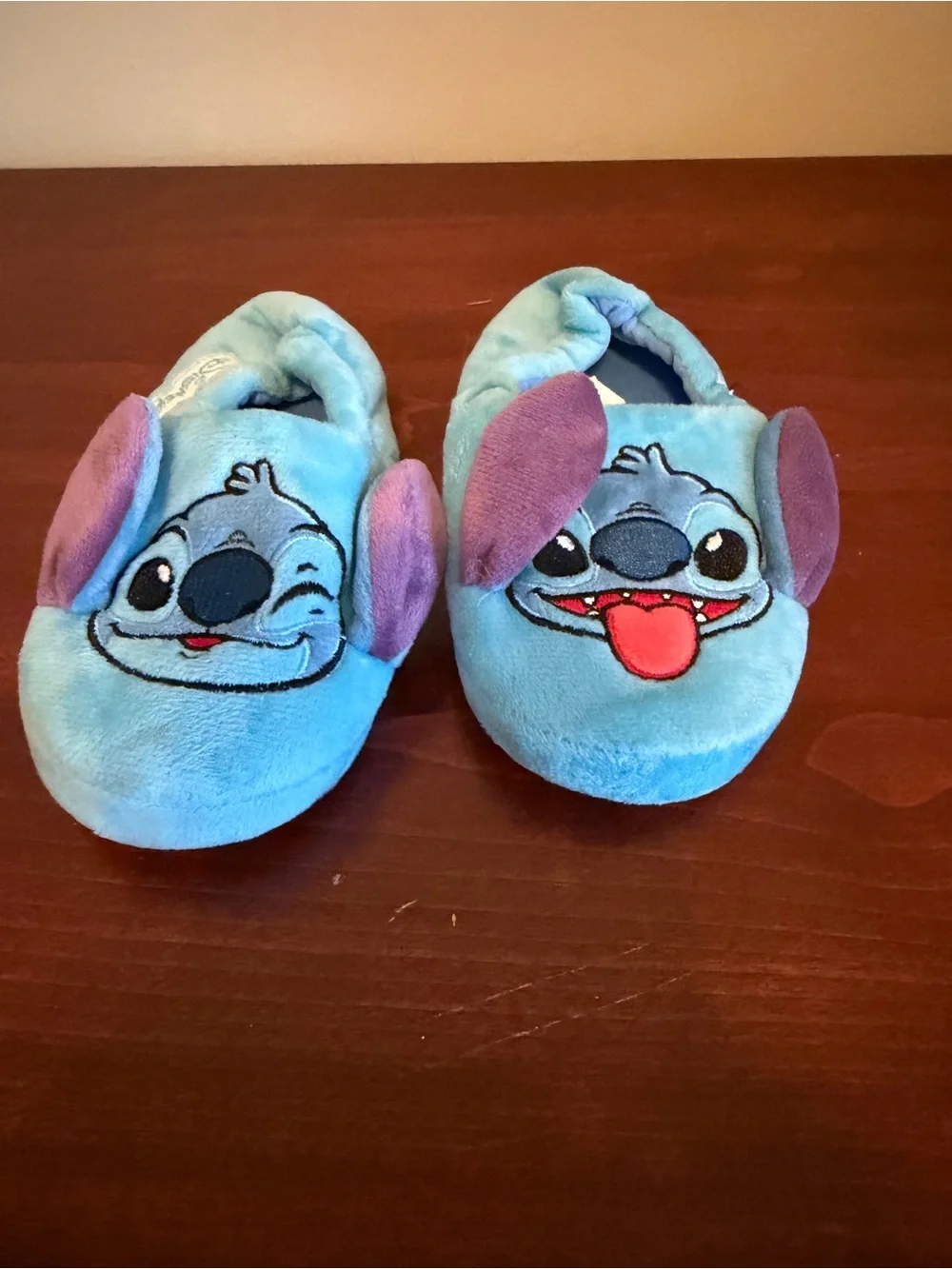 Disney Lilo & Stitch Toddler Plush Slippers Size 7/8